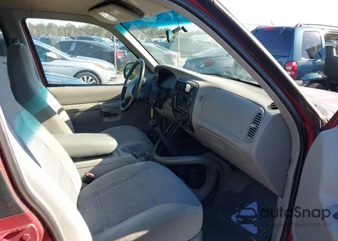 1998 Ford Explorer from USA, damaged, VIN 1FMZU34X2WZA20335